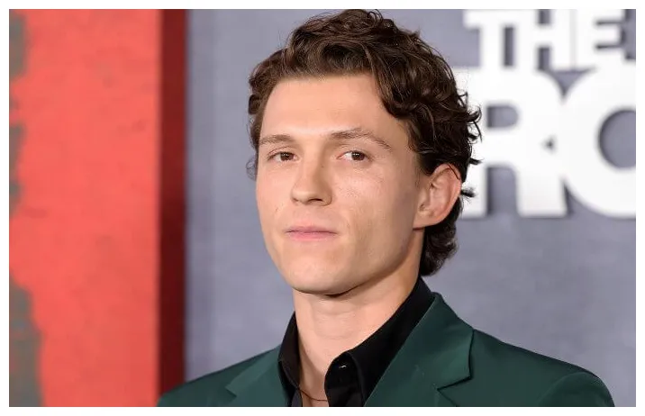 Wikipédia, biographie, épouse, origine, femme, nouveau