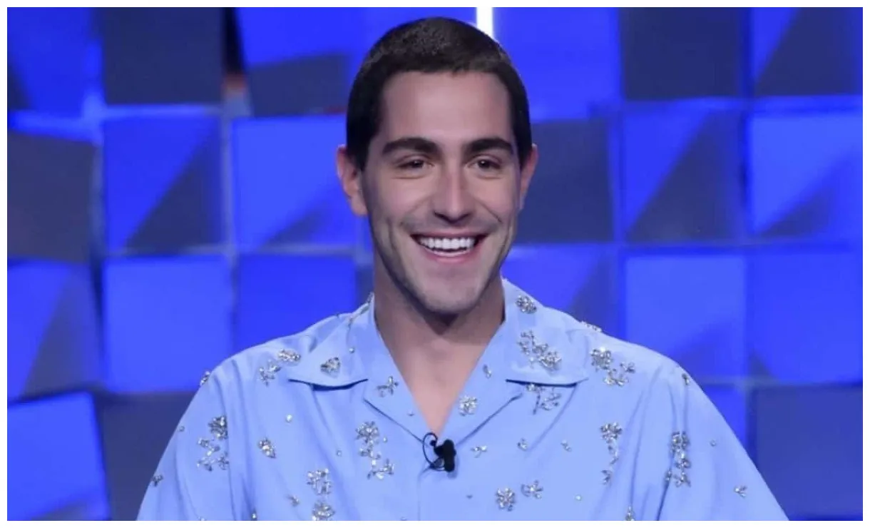 Sparito dalla tv? lui replica e svela perché non si vede più