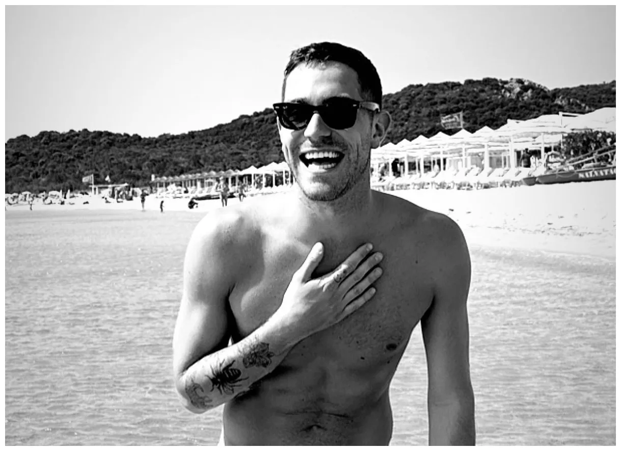 Paparazzato a milano con il nuovo fidanzato