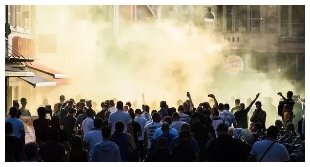 Holland hooligan's agonising last moments during gruesome execution in