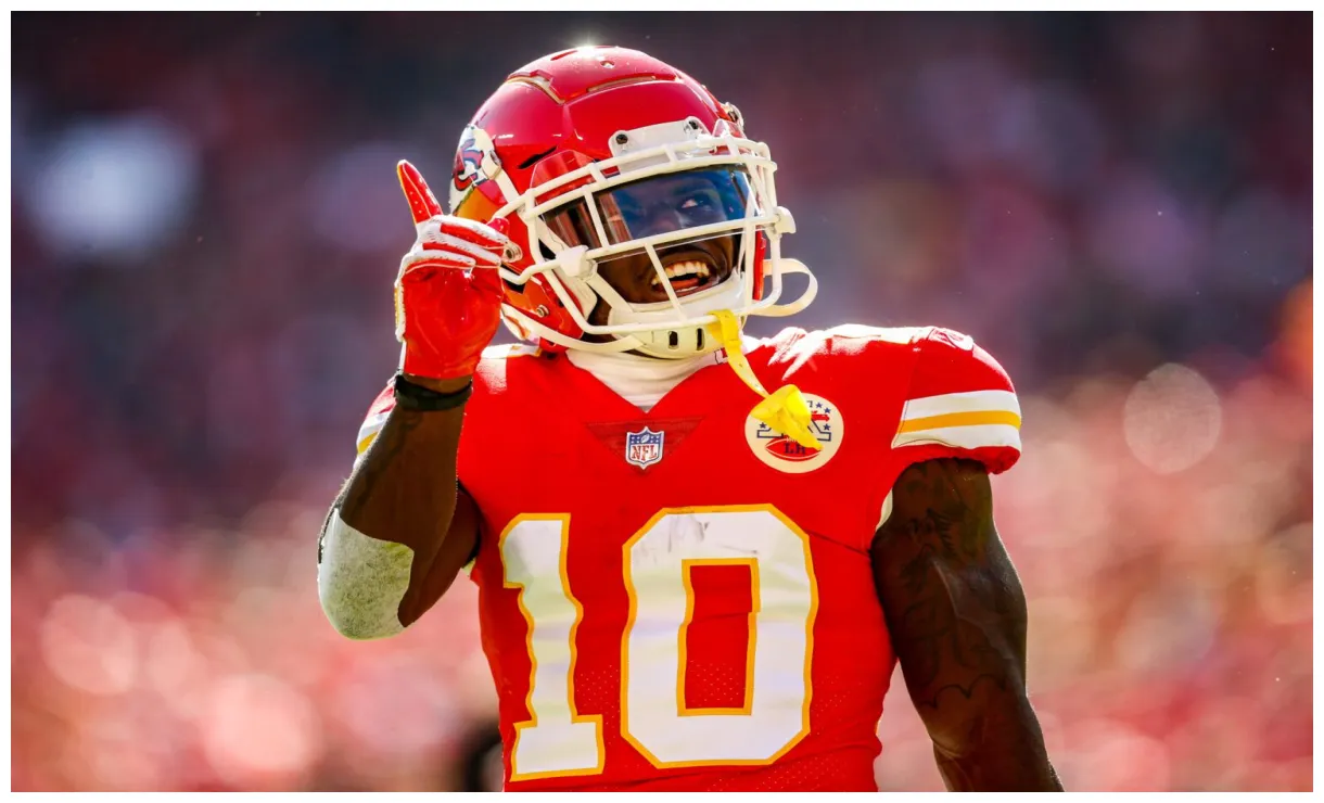 Chiefs are expected to trade star wide receiver to who?