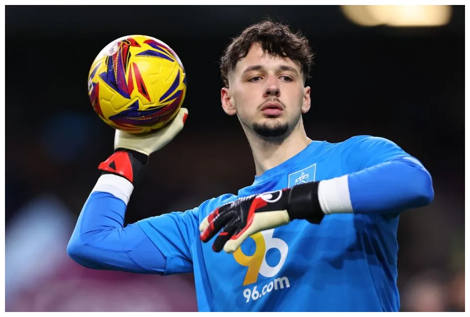 Oleksandr record is two-division undisputed king