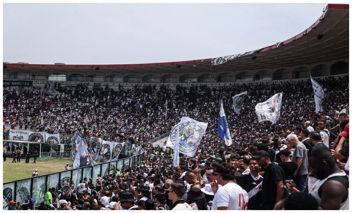 Vasco atuará com o uniforme 2 diante do corinthians supervasco