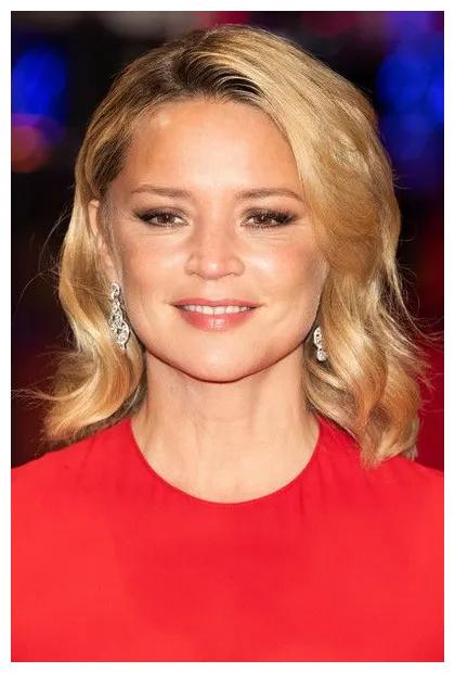 Virginie Efira Photostream