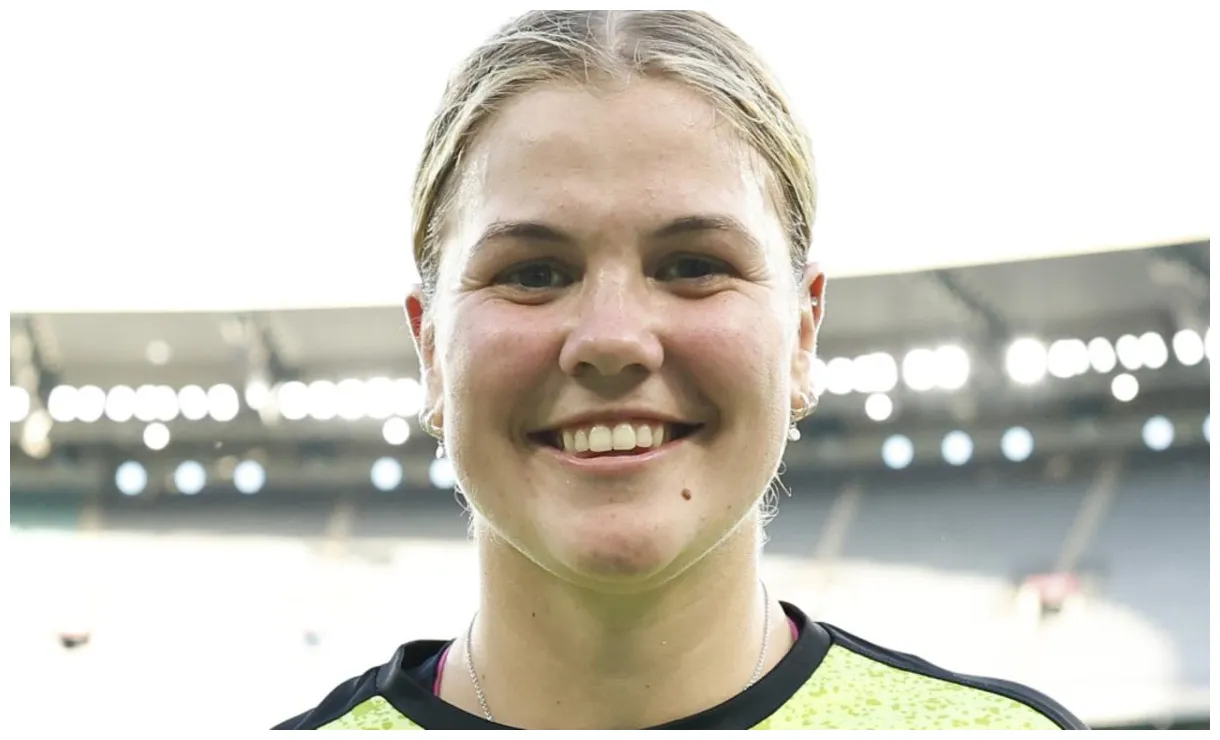 Cricket 2024 georgia voll earns australian debut after major wbbl move