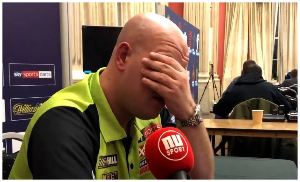Michael van gerwen heeft een nieuwe vriendin en dat is een hele bekende