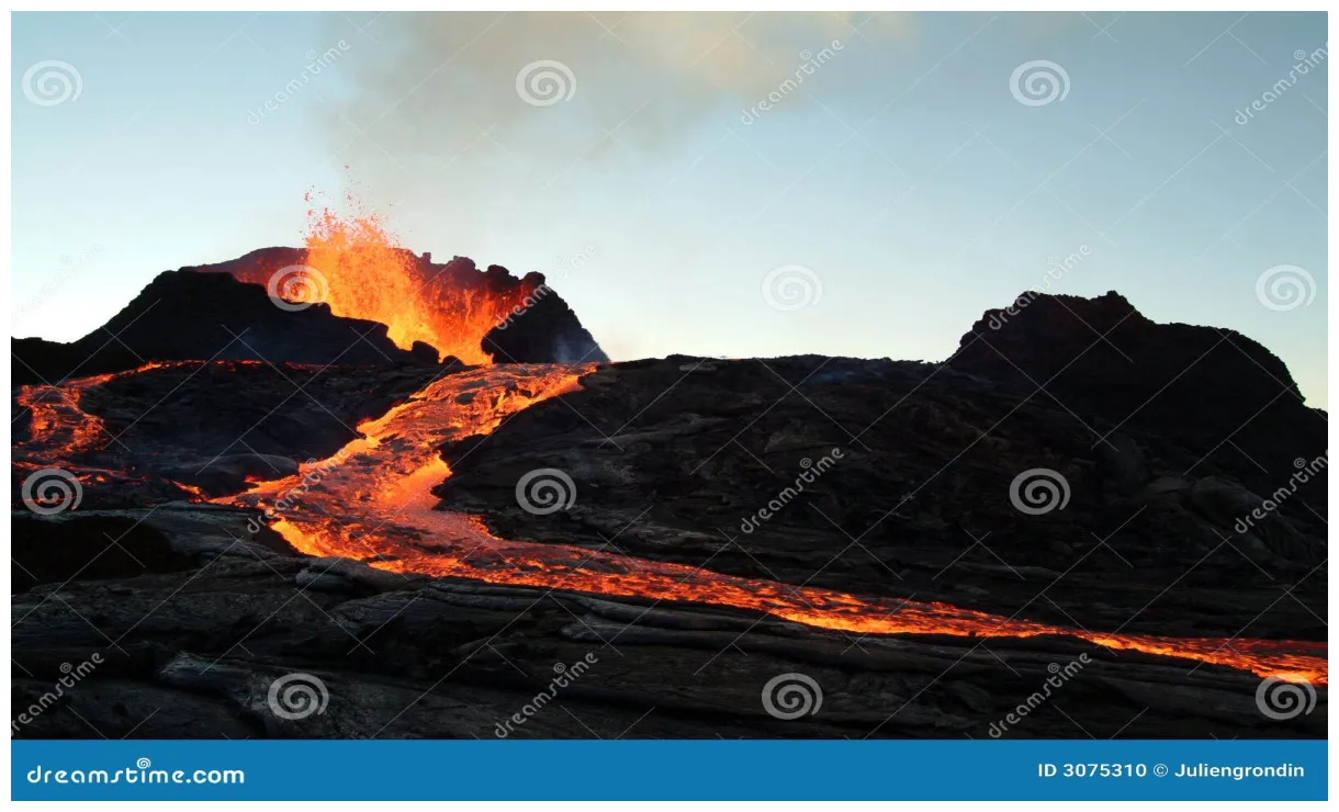Vulkaanuitbarsting stock foto. of aarde, vulkanisch 3075310
