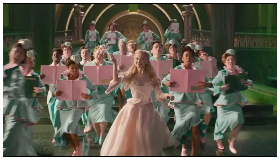 Where to watch wicked for good showtimes & streaming status