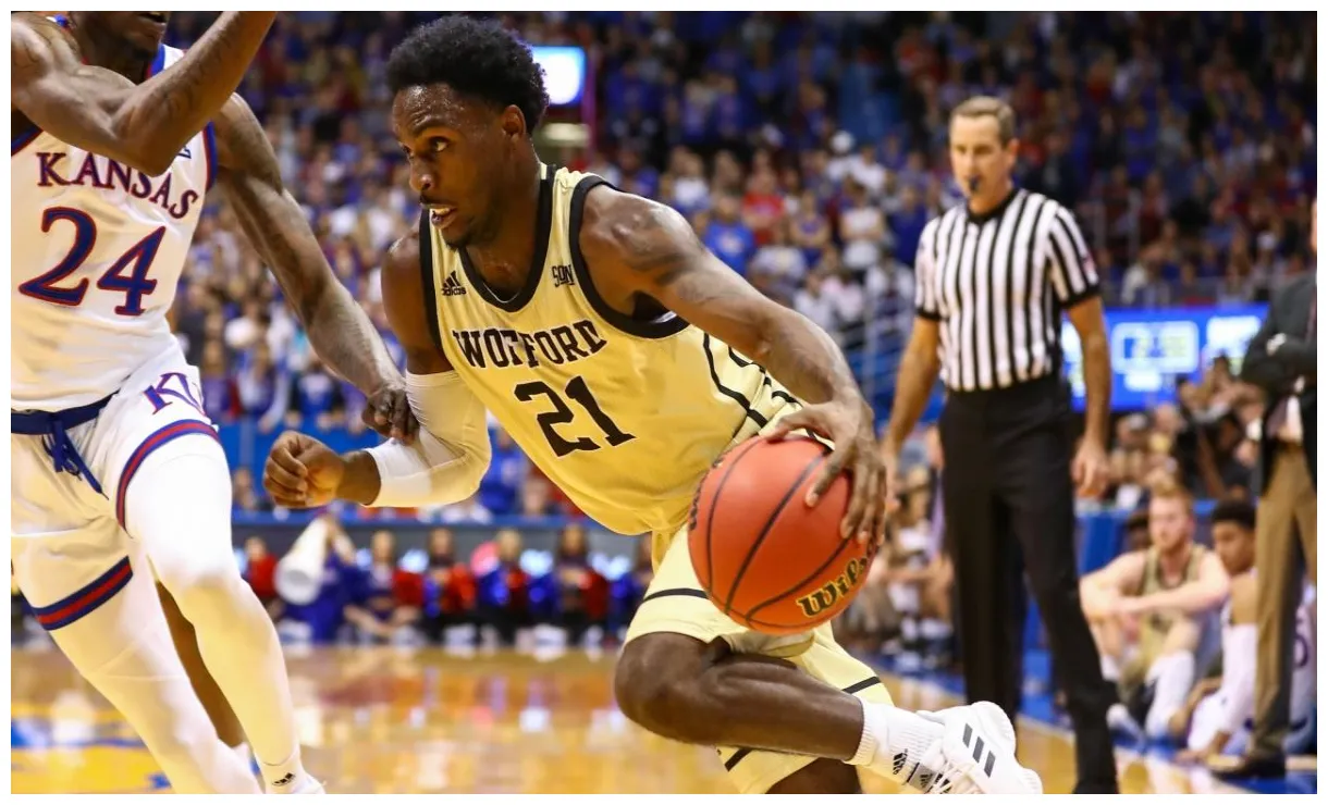 Is ranked in ap top 25 poll for first time in school