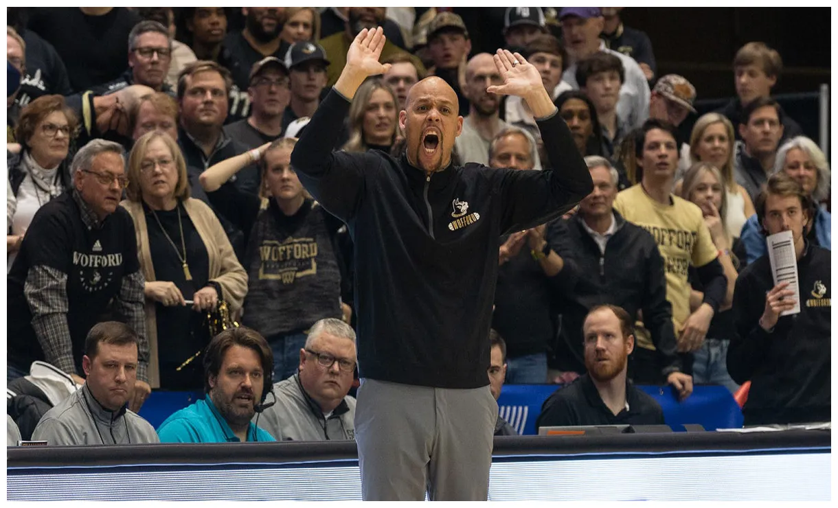 Ruined its south carolina rival's t-shirt troll