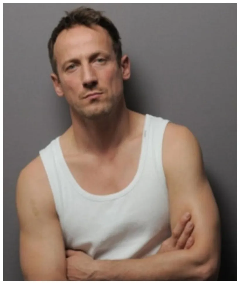 Movies, bio and lists on mubi