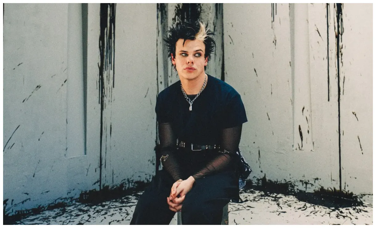 Returns with powerful new single ‘hated’